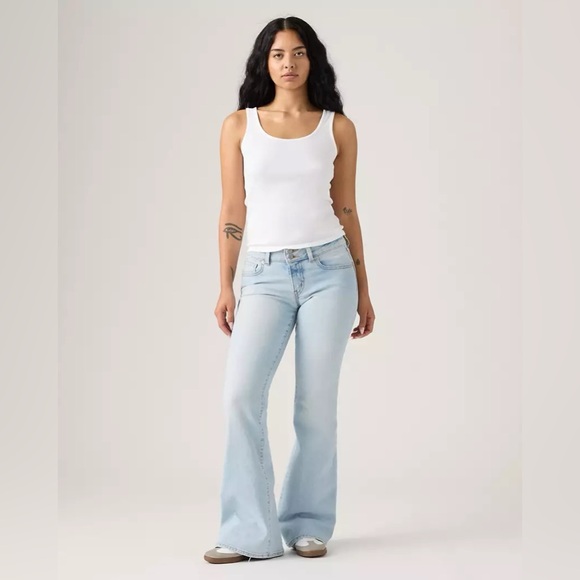 NWT Levi’s Superlow Flare Jeans - Picture 2 of 11
